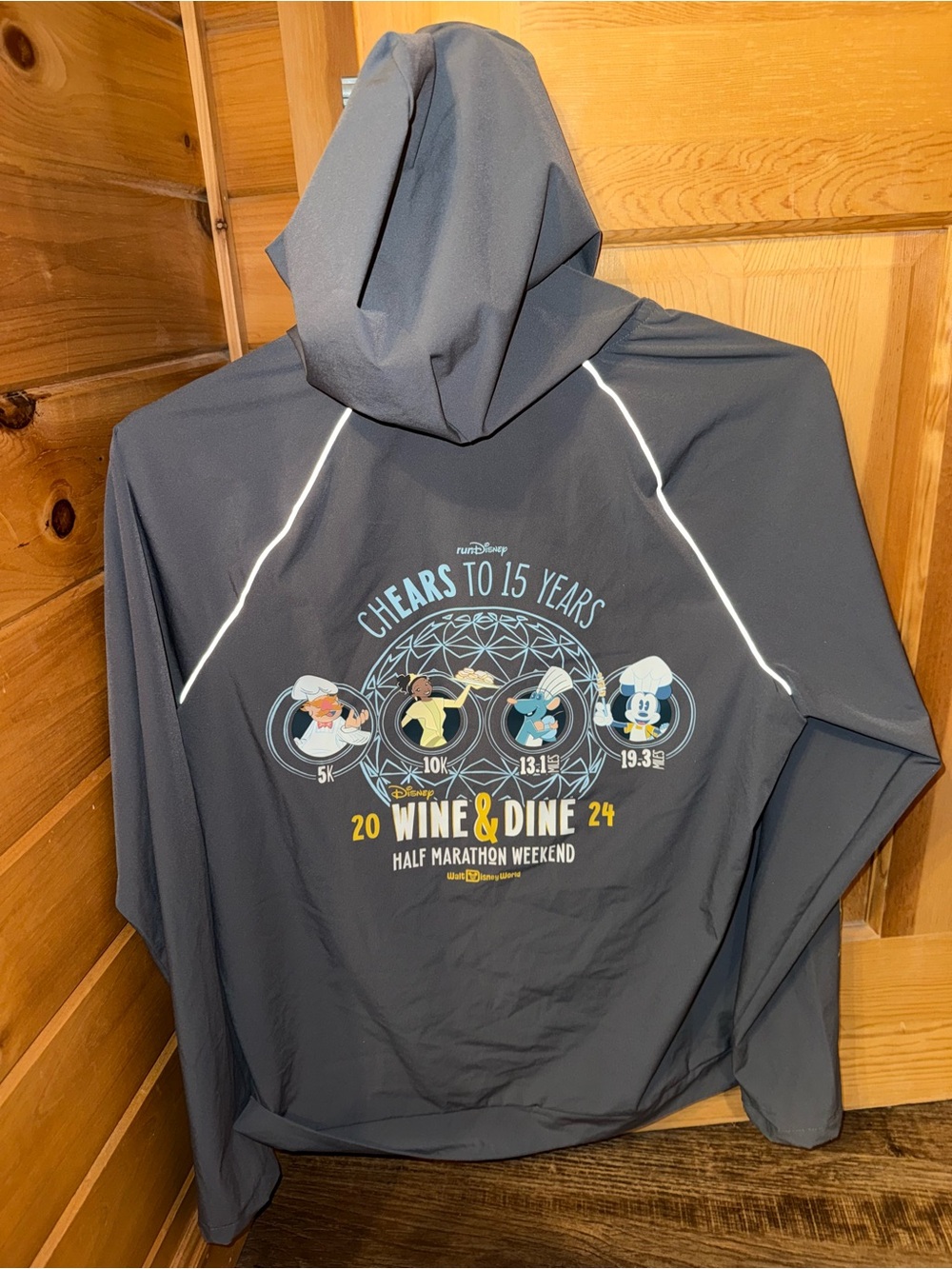 Disney Wine & Dine 2024 Women’s Large Hooded Thin Jacket - Gray